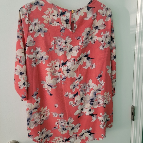 Blouse - Picture 3 of 3